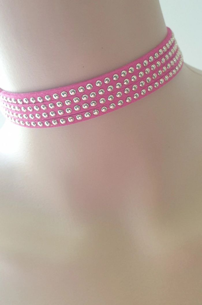 🩷 Tour de cou avec strass #emyfleury_bijoux - photo numéro 2