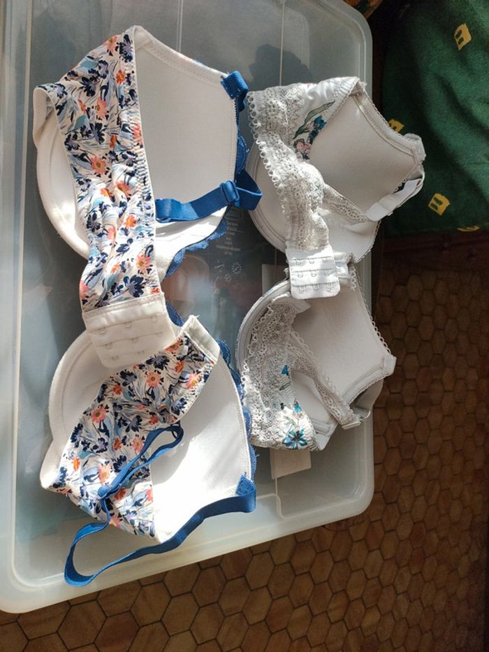 Soutien gorge - photo numéro 4