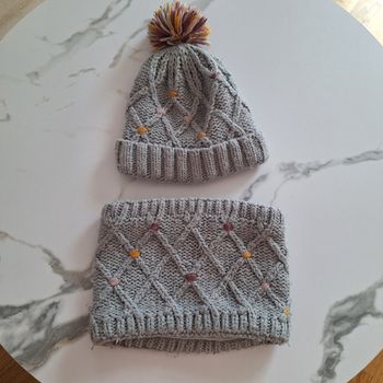 Ensemble bonnet et snood taille 8/10 ans vertbaudet