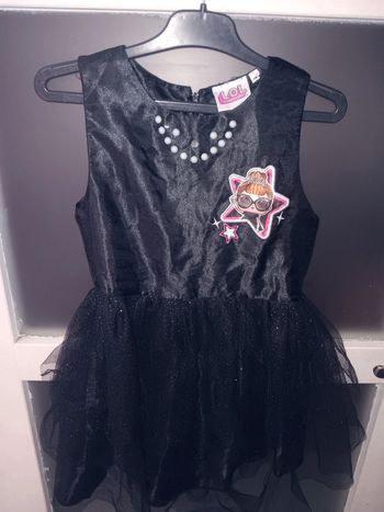 Robe noir LOL 7 ans