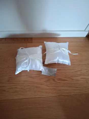 2 coussins à alliances mariage Neufs