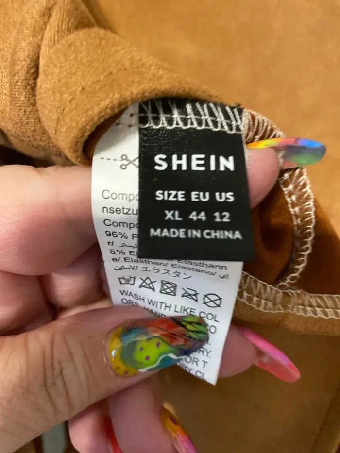 superbe veste sans manche touchée peau de pêche XL Shein neuf - photo numéro 3