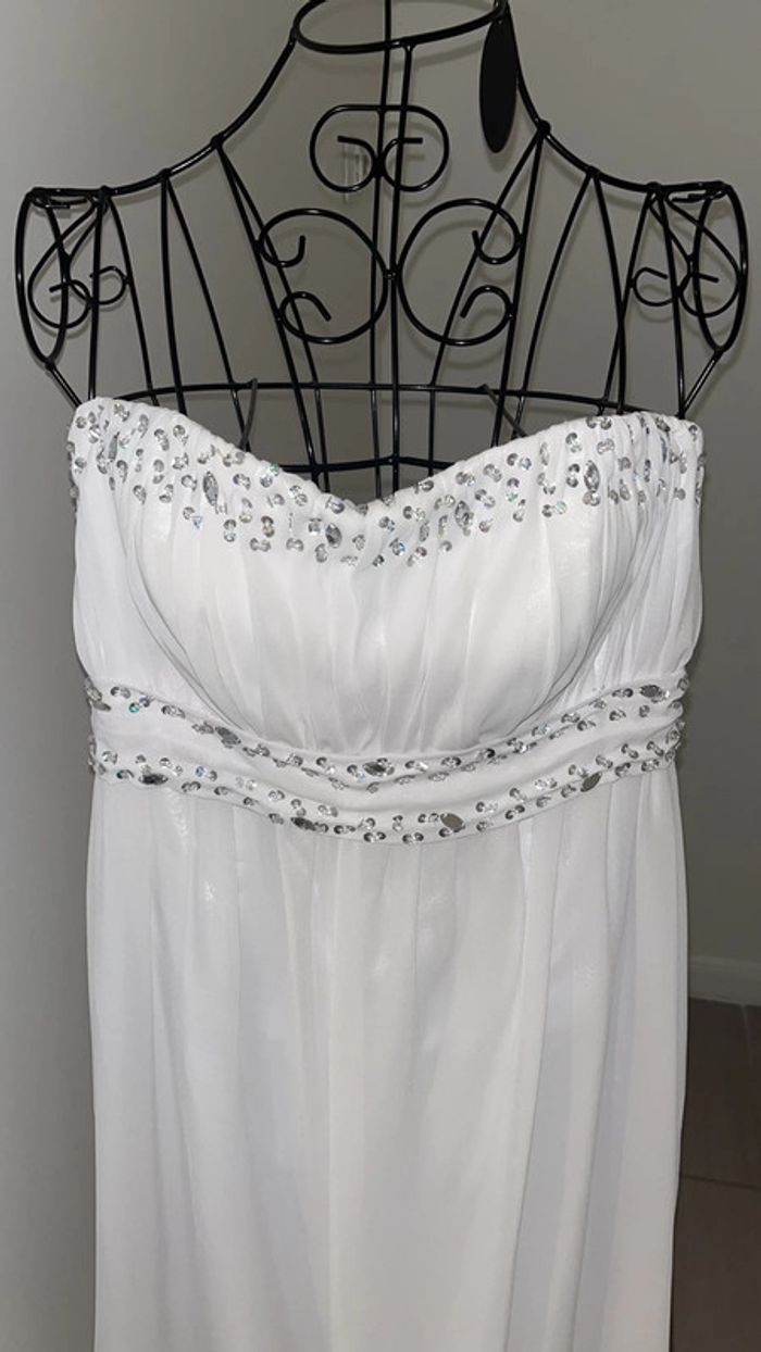 Robe de soirée - photo numéro 4