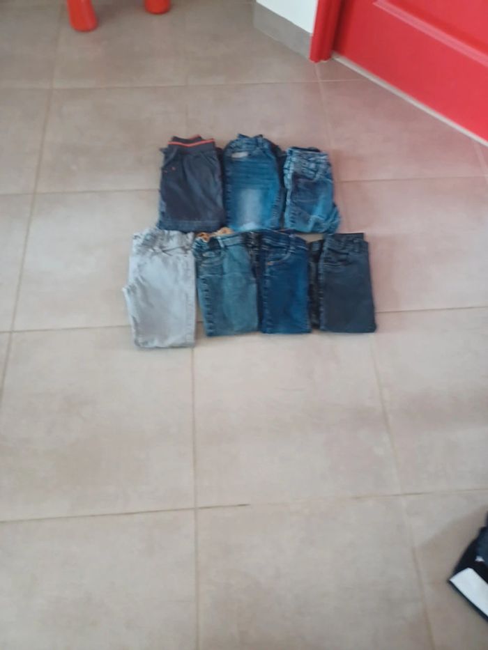 Lot de 27 vêtements d'hiver pour garçon - photo numéro 3