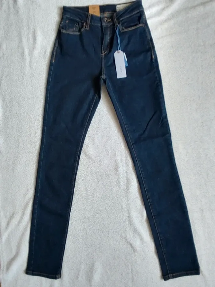 Jean Denim Esprit W25 L32
