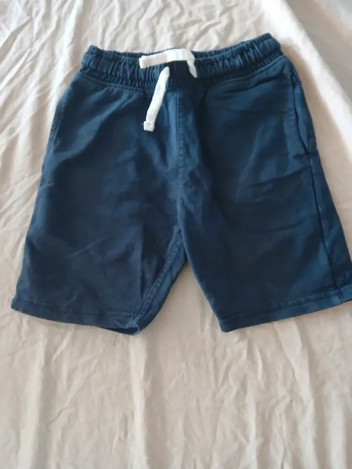 Short 4 ans - photo numéro 2