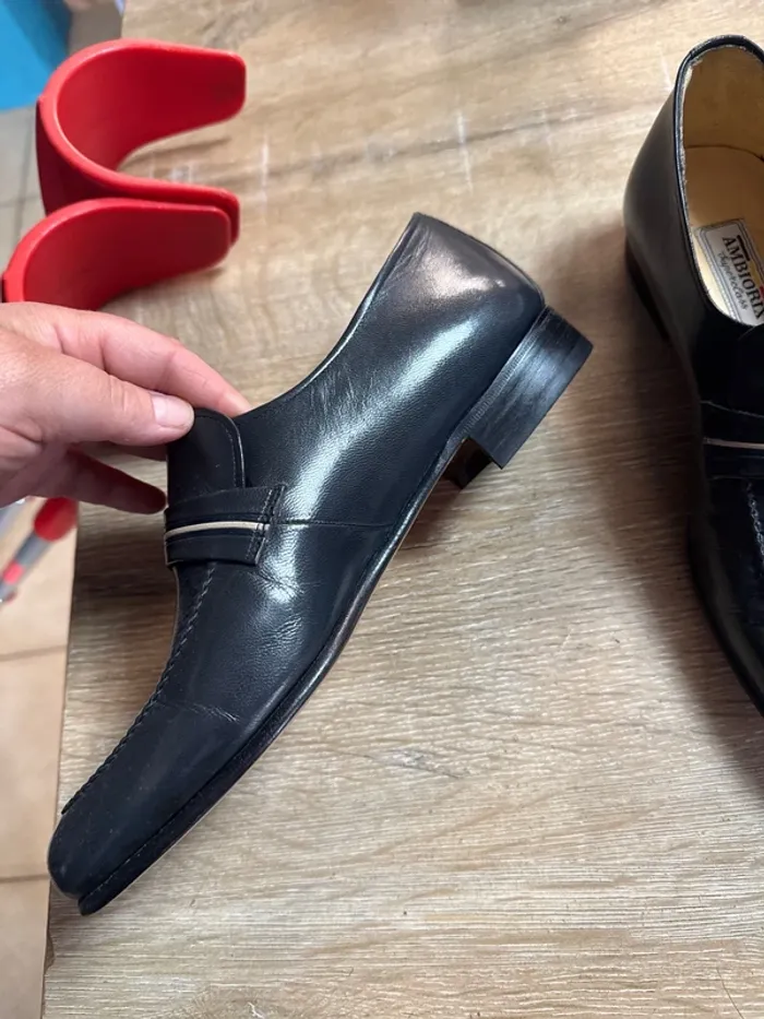 Chaussure en cuire - photo numéro 2