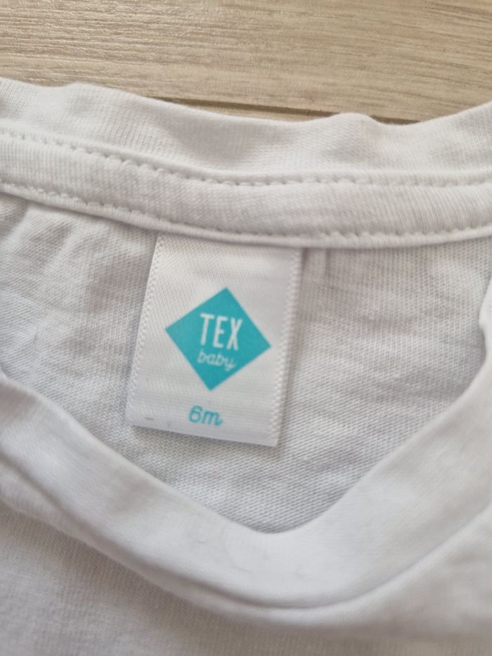 T-shirt bébé manches longues avec renne 6 mois - photo numéro 4