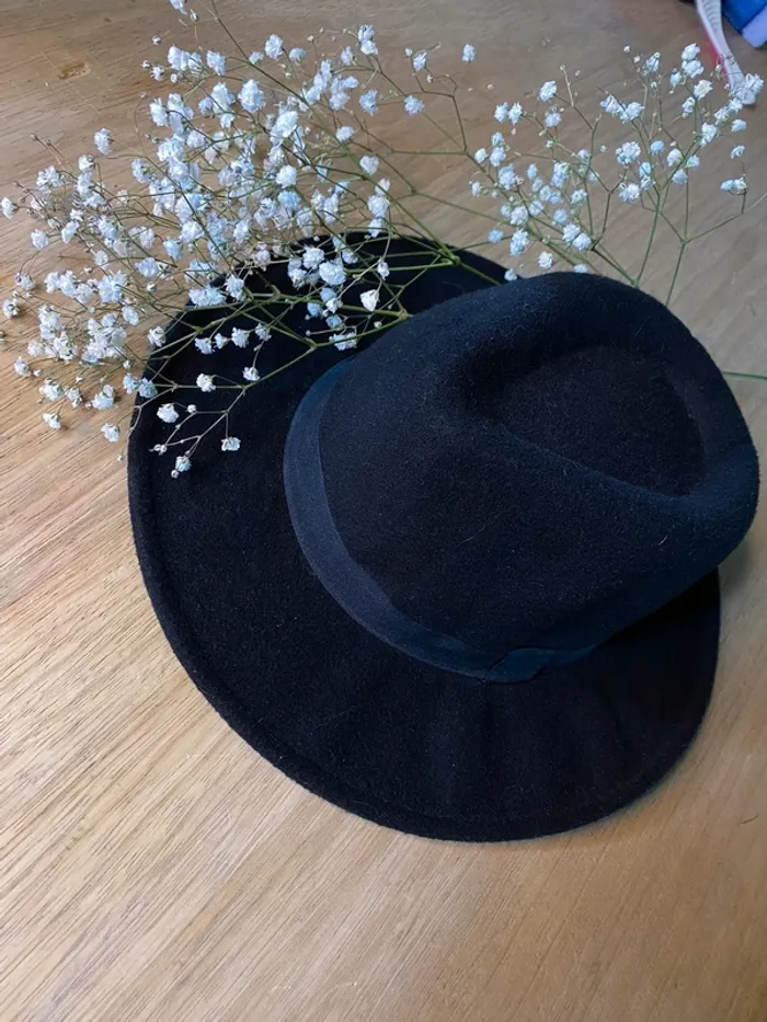 Chapeau noir