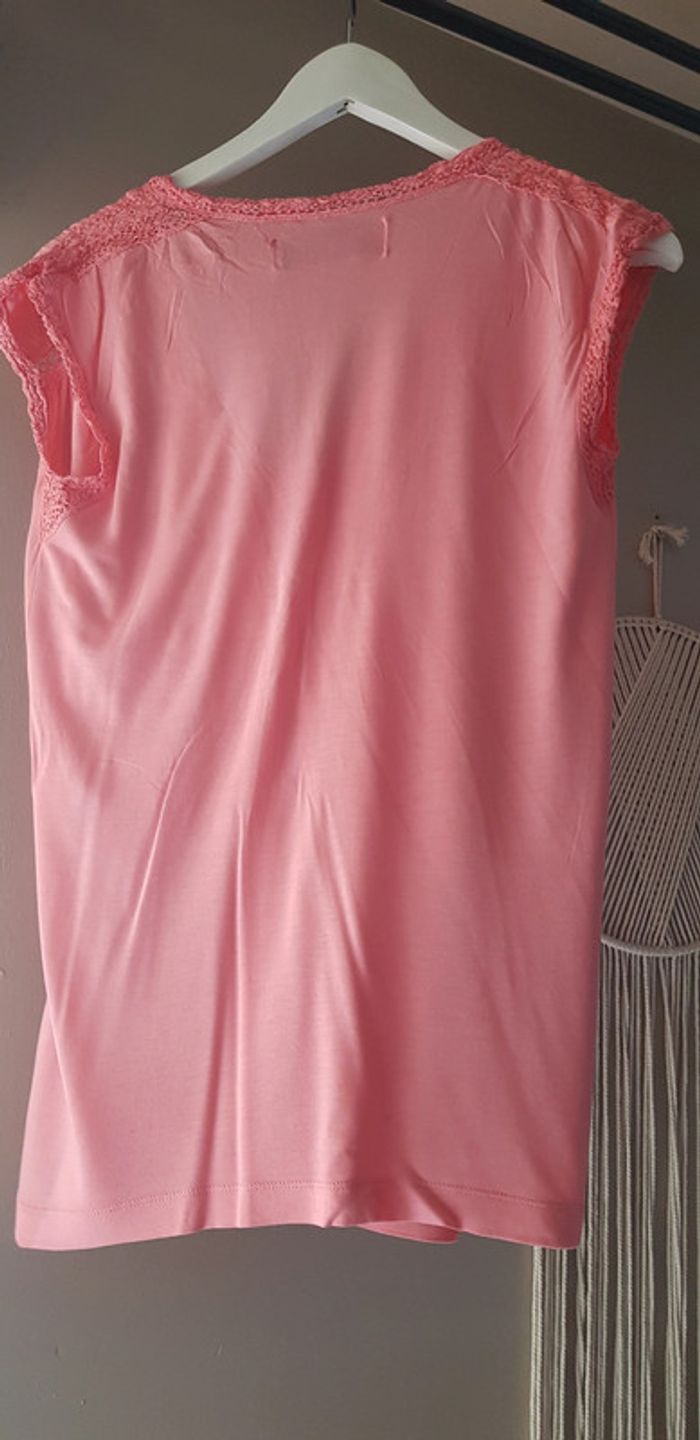 T-shirt rose Zara - photo numéro 2