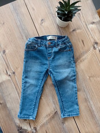 Jean fille 6 mois