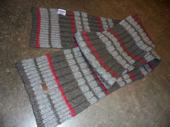 Ensemble écharpe T2, gants T4, Okaidi - photo numéro 3