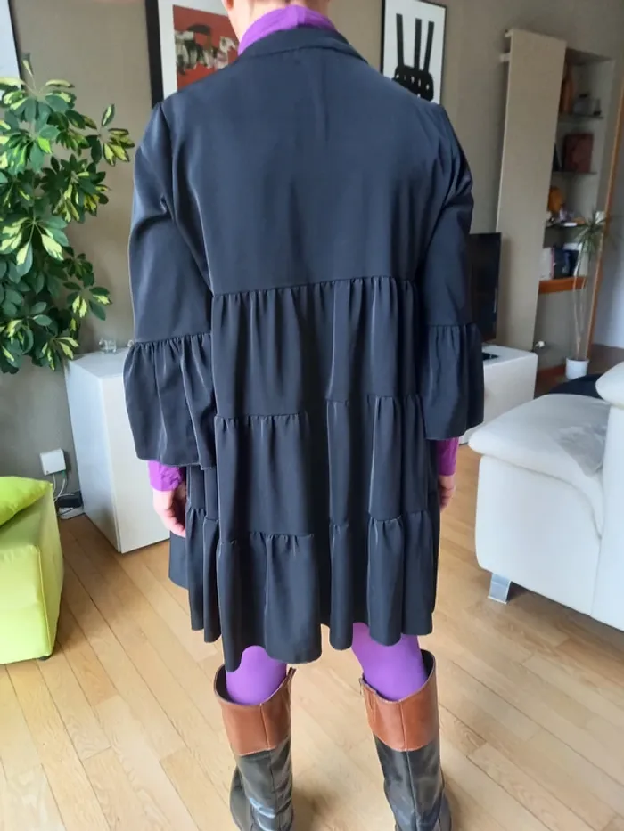 Robe fluide noire - photo numéro 2