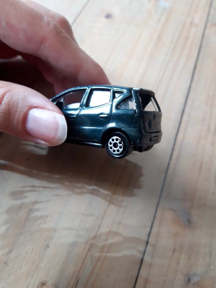 Voiture majorette Mercedes class A, N°216, ech 1/57 - photo numéro 5