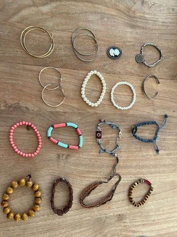 Bijoux fantaisie en lot