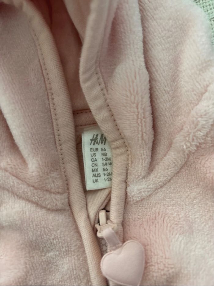 Veste à capuche polaire cœur bébé H&M - photo numéro 2