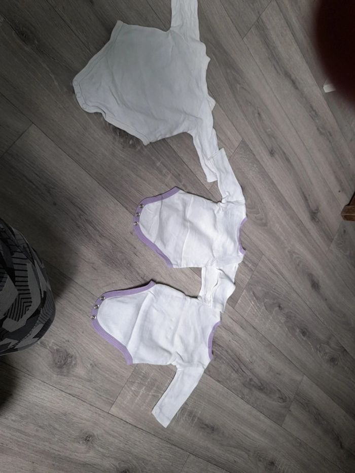 Lot de 3 body naissance - photo numéro 7