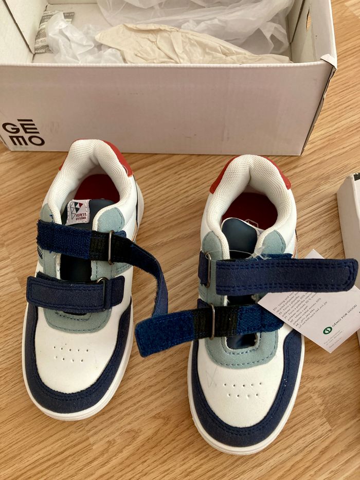 Baskets pointure 27 - photo numéro 4