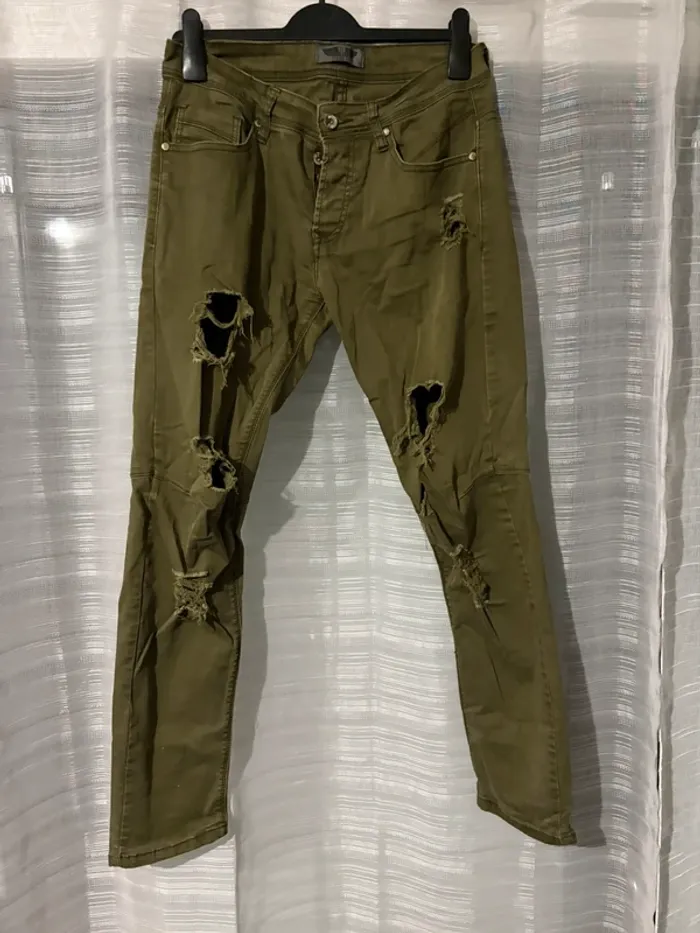 Jeans troué vert