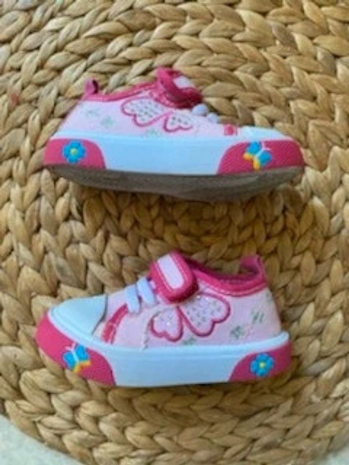 Basket bebe fille - photo numéro 3