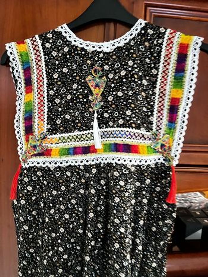 Robe kabyle mi longue pour femme - photo numéro 3