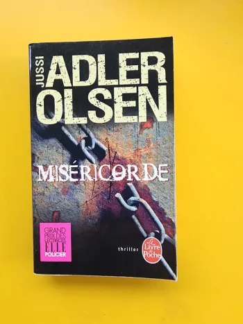 Livre de poche "miséricorde" de Jussi Adler-Olsen