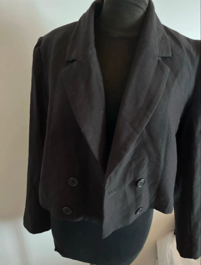 Blazer noir taille M de chez Kiabi en très bon état - photo numéro 6