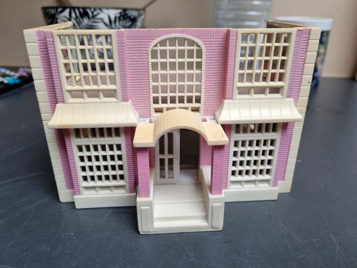 Le Pretty Pink palace de 1994