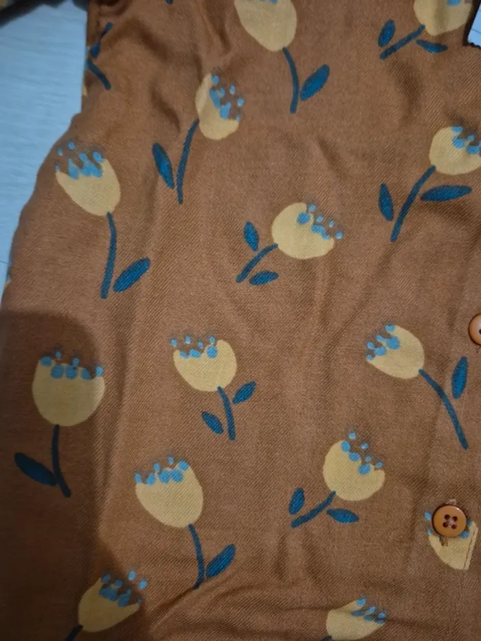 T-shirt manches longues marron neuf avec étiquette - photo numéro 2