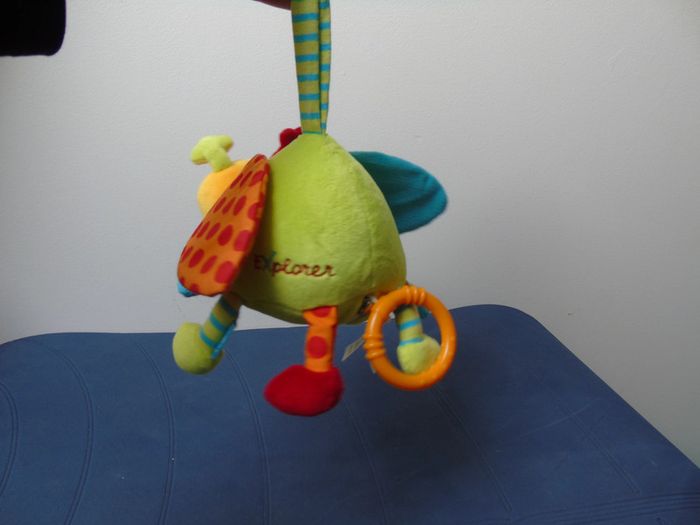 Lot de 3 doudous hochets et 1 peluche musicale - photo numéro 10