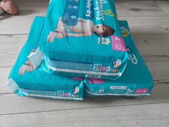 Couches Pampers Baby Dry Taille 5