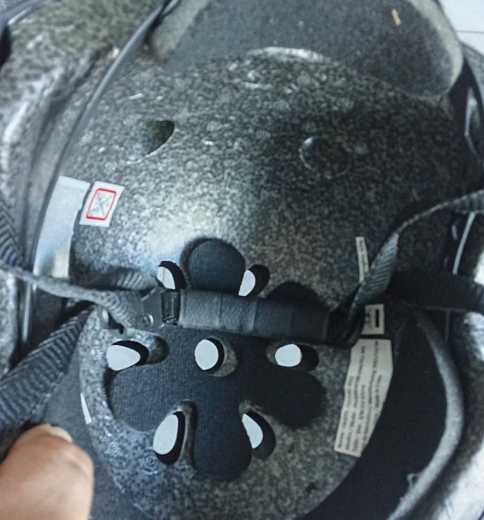 Siège et casque vélo enfant - photo numéro 3