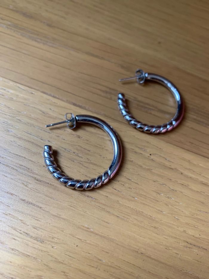 Créoles argentées en acier inoxydable - photo numéro 2