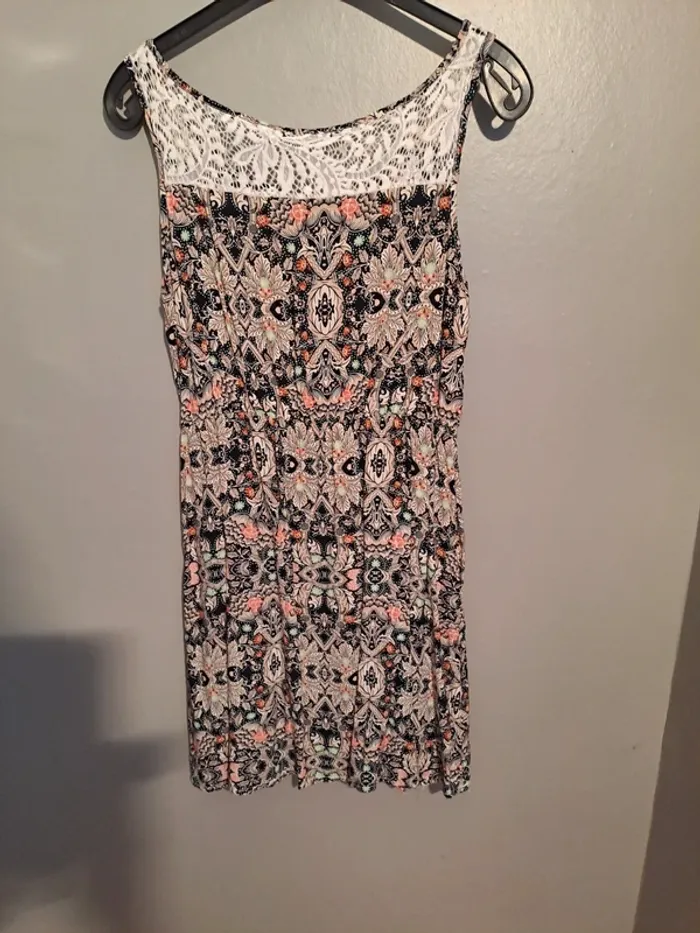 Robe été multicolore - Marque Comeng - Taille 42/44 - Neuve, jamais portée. - photo numéro 9