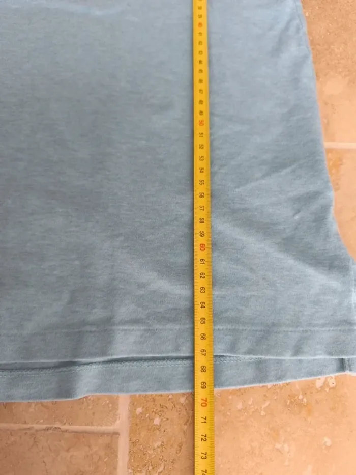 Polo Ralph Lauren XXL bleu ciel Pima coton logo coloré excellent état sauf tâches au dos - photo numéro 6