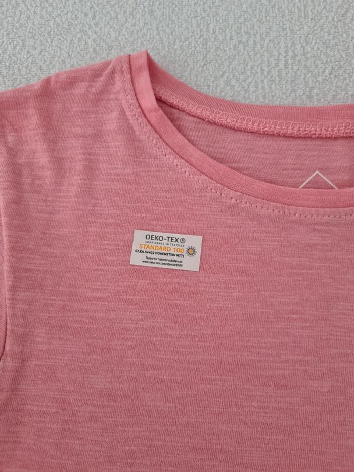 Lot de 2 T-shirts neufs - photo numéro 3