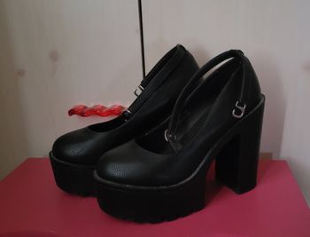 Chaussures à talons noires