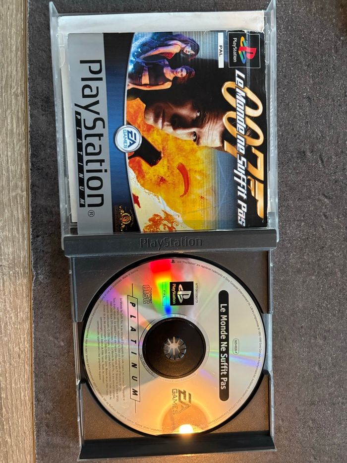 Jeux ps1 james bond - photo numéro 4