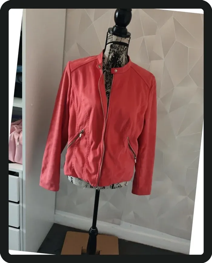 Veste cache cache
