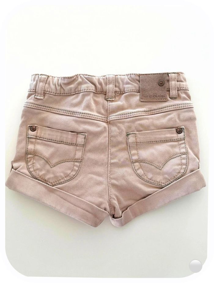 Short beige Vertbaudet Taille 3 ans - photo numéro 3