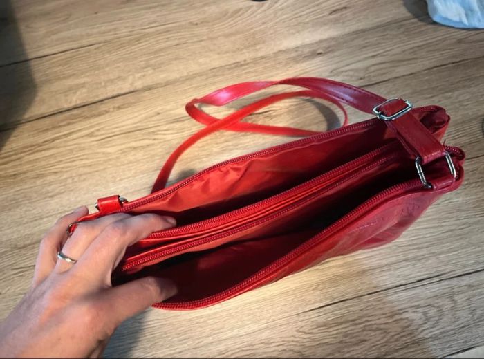 Lot de 2 sacs/pochettes rouges et noirs - photo numéro 4