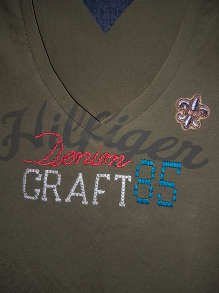 T shirt hilfiger s femme 🚺 - photo numéro 3