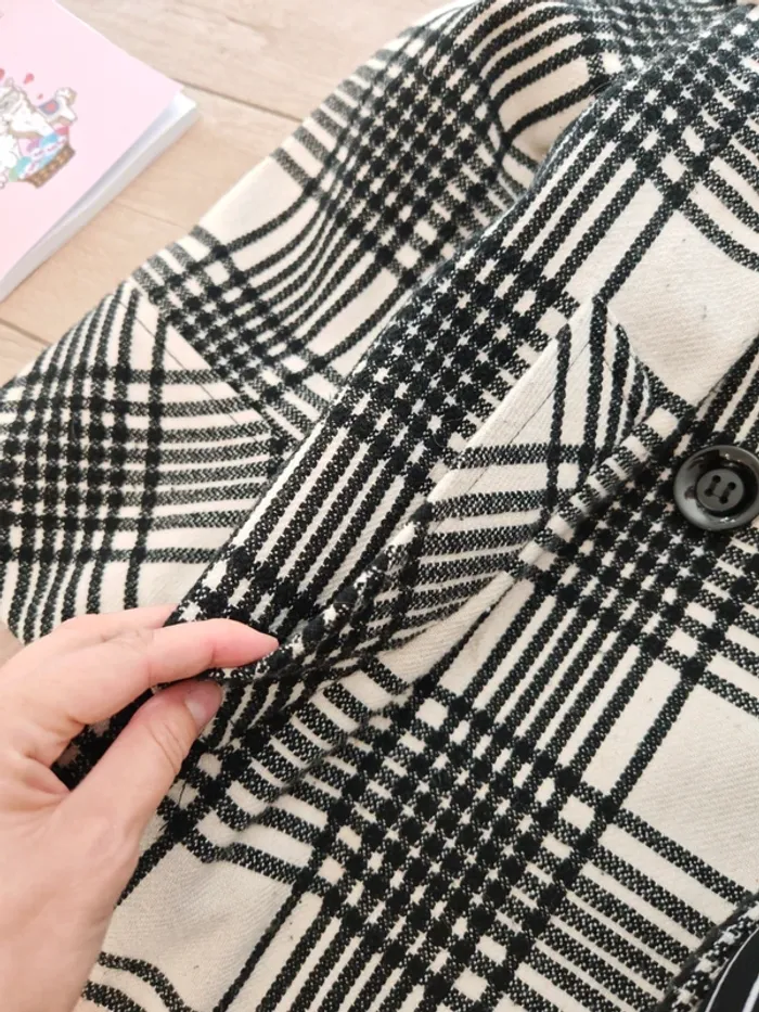 Veste overzise noire et blanche Zara taille XL - photo numéro 10