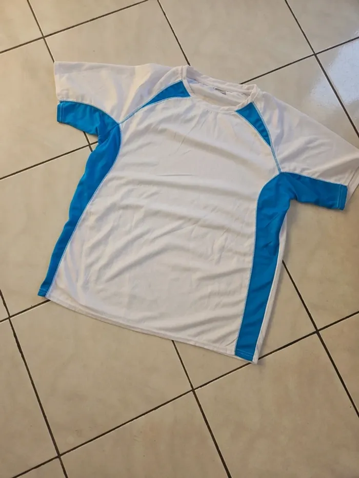 Tee short homme / maillot homme / haut homme