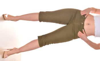 pantacourt taille basse kaki uni taille 34/36 en coton