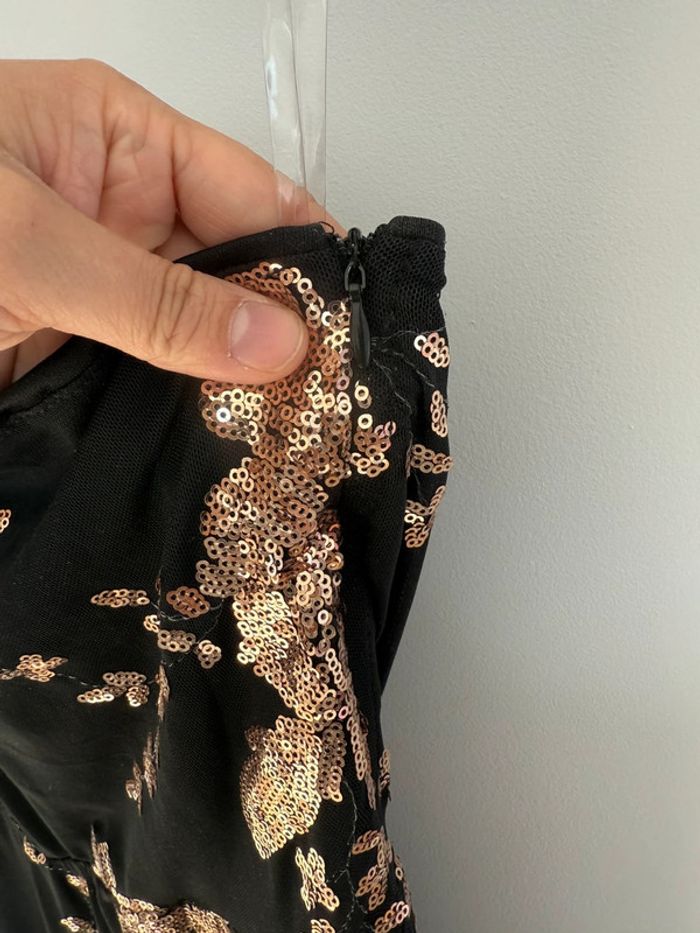 Magnifique robe asymétrique noire/rose gold taille 42 - photo numéro 5
