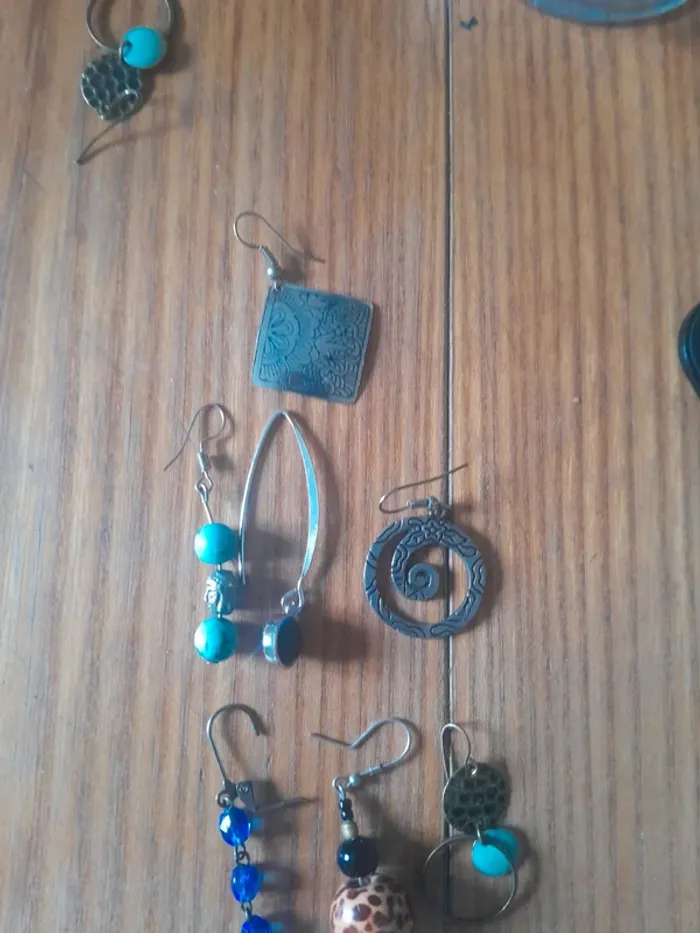 Lot de boucles d oreilles - photo numéro 2