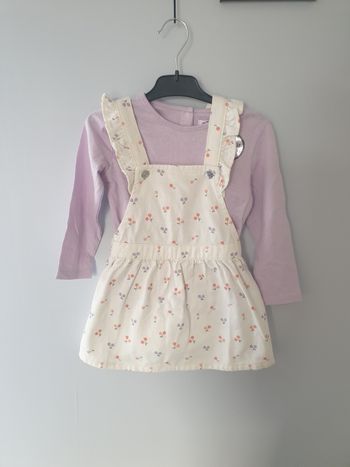 Ensemble t-shirt manches longues et robe salopette