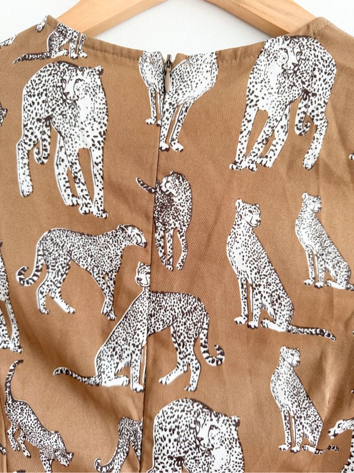 Combishort manches longues marron clair à motifs léopard blanc Shein taille 36 S - photo numéro 5