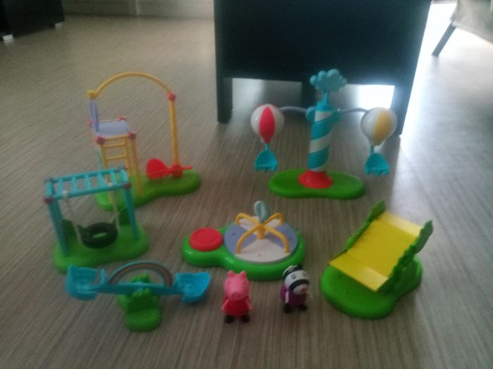 Aire de jeux Peppa Pig - photo numéro 2